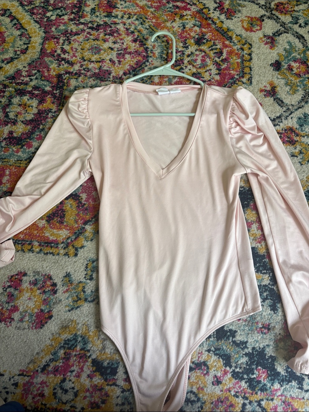 Melrose and Market Pale Pink V-Neck Puff-Sleeve Bodysuit